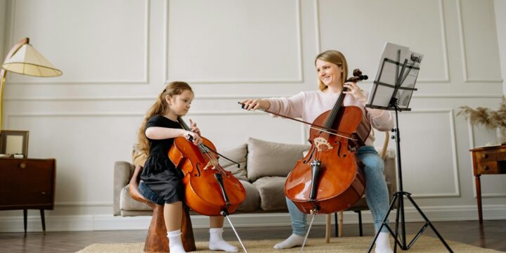 Are Podcasts and Online Videos Good for Learning an Instrument?
